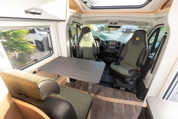 Fahrzeugbild Sunlight Adventure V 66 *Junger Gebrauchter* #17