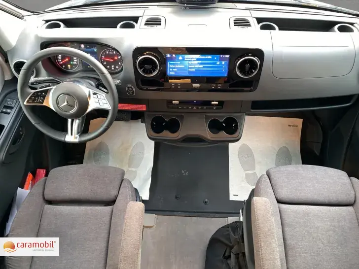 Fahrzeugbild Laika Kreos L 5009 MB (Autom. RFK Navi Markise) #6