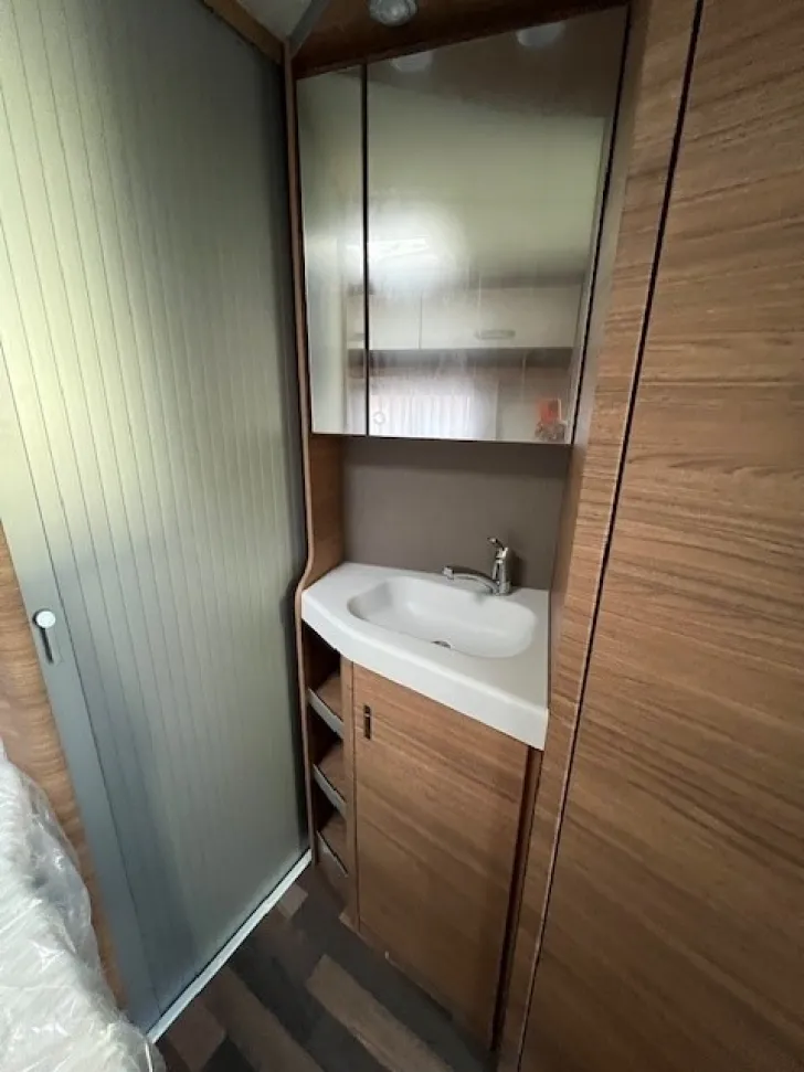 Fahrzeugbild Weinsberg CaraCompact 600 MF EDITION [Pepper] #8