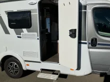 Fahrzeugbild Carado V 132 #10