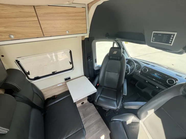 Fahrzeugbild Hymer Camper Van Camper Van Grand Canyon Mercedes #4