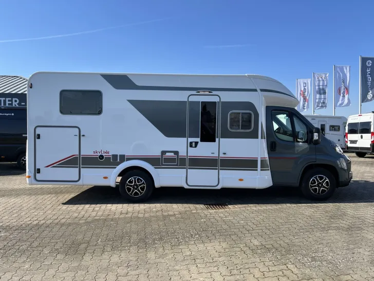 Fahrzeugbild Bürstner Lyseo Time Skyline 726 G #17