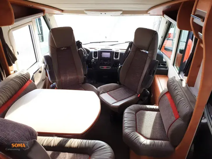 Fahrzeugbild Carthago chic c-line I 4.2 #11