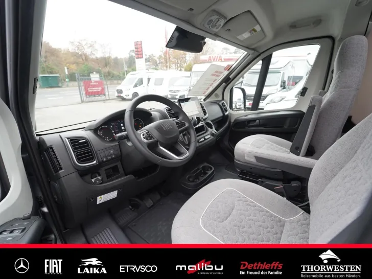 Fahrzeugbild Malibu Van diversity 600 DB K ACC NAV Markise LED #11