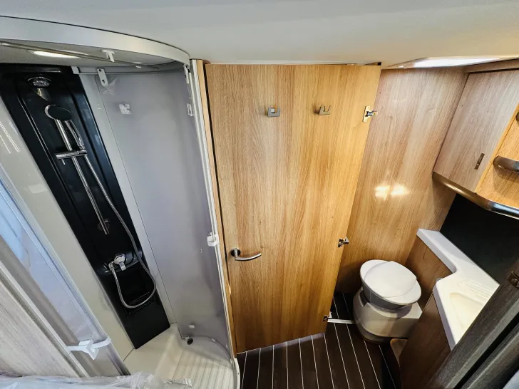 Fahrzeugbild Knaus Sky TI 700 MEG +500 € Tankgutschein bis 30.6. #19