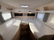 Fahrzeugbild Sunlight Adventure T Ford 680 #10