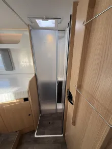 Fahrzeugbild Sunlight Adventure T Ford 680 #12