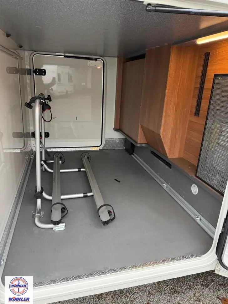 Fahrzeugbild Carthago c-compactline I 143 LE Superlightweight Hauspreis #16