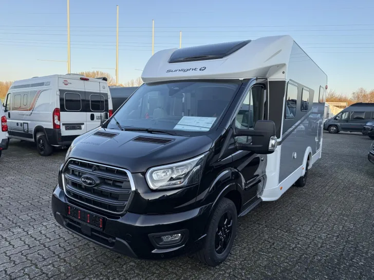 Fahrzeugbild Sunlight Adventure T Ford 680 #4