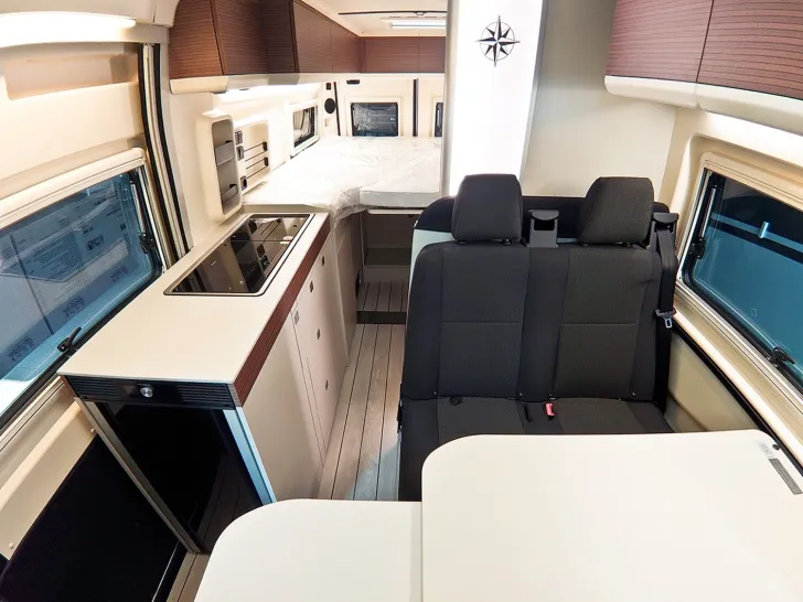 Fahrzeugbild Westfalia Columbus 640 E 180 PS TAGESZULASSUNG #4