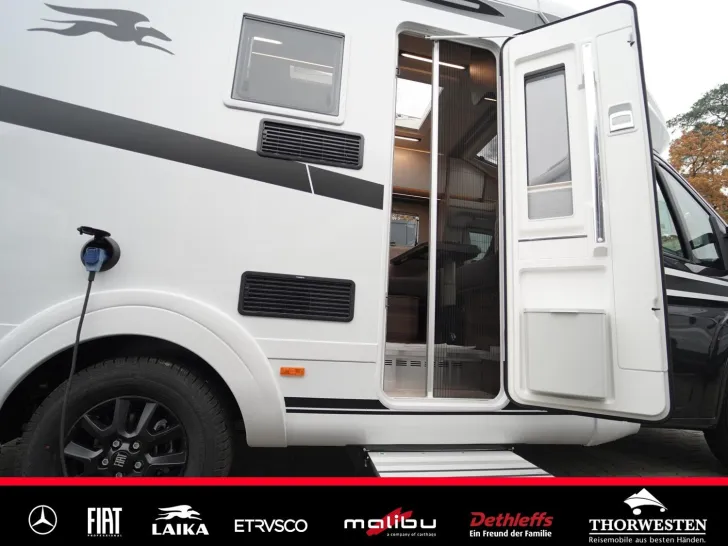 Fahrzeugbild Laika Ecovip L 2009 Pack Chassis MAX ALDE #11