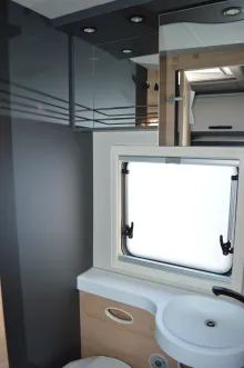 Fahrzeugbild Knaus L!VE TI 700 MEG Platinum Selection 180 PS/Automatik #18