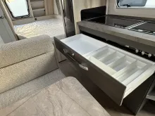 Fahrzeugbild Hobby De Luxe 540 KMFe Garage Auflastung 1800 kg #13