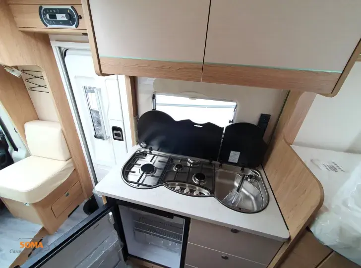 Fahrzeugbild LMC Cruiser 70 V 643 G 70 JAHRE SONDERMODELL ! #16