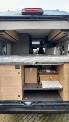 Heckgarage Malibu Van First Class - Two Rooms 640 LE RB Listenpreis: 105.800€