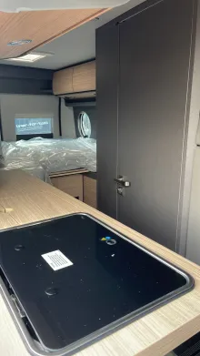 Weitere Sitzgruppe Malibu Van First Class - Two Rooms 640 LE RB Listenpreis: 105.800€