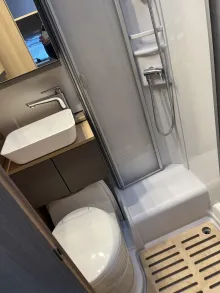 Fahrzeugbild LMC Tourer Lift H 664 G Kostenfreie Anlieferung !! #18