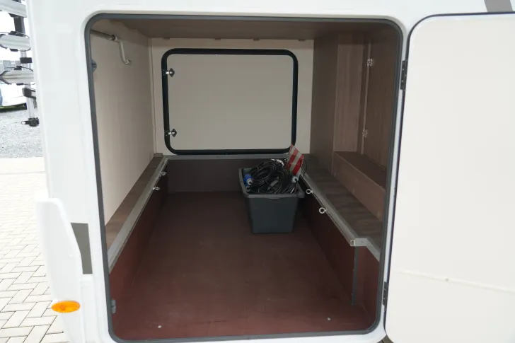Fahrzeugbild Carado A 464 PRO (37) SAT, TV, Navi, Markise #4