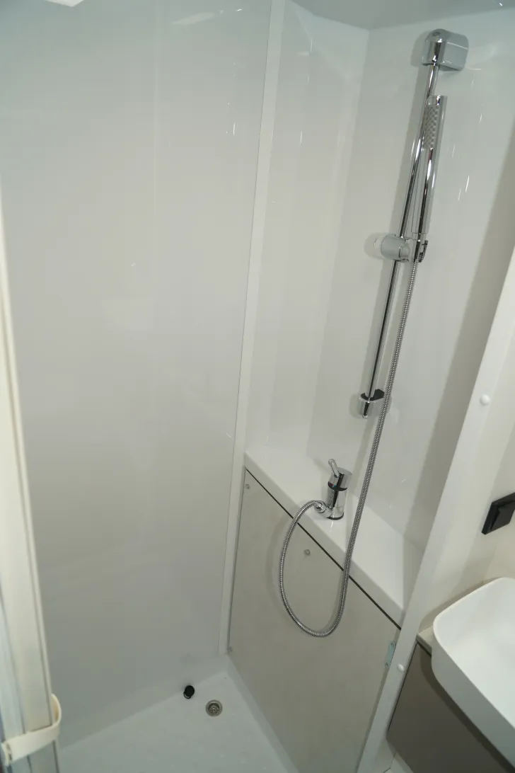 Fahrzeugbild Carado A 361 PRO (38) Navi, RFK, SAT+TV #17