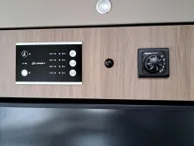Fahrzeugbild Carado I 447 Pro+ Automatik, 4.400 kg, Solar, Sat, TV #16