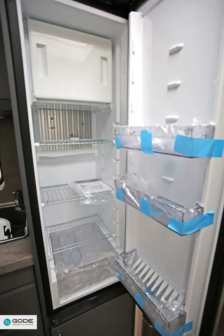 Fahrzeugbild Hobby De Luxe 515 UHL /Modell 2026/2.000 kg/Bettverbre #15