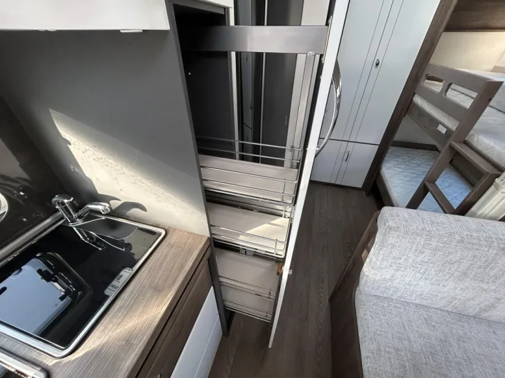 Fahrzeugbild Hobby Excellent Edition 545 KMF #14