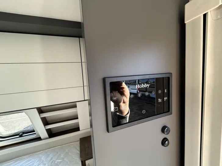 Fahrzeugbild Hobby Excellent Edition 545 KMF #18