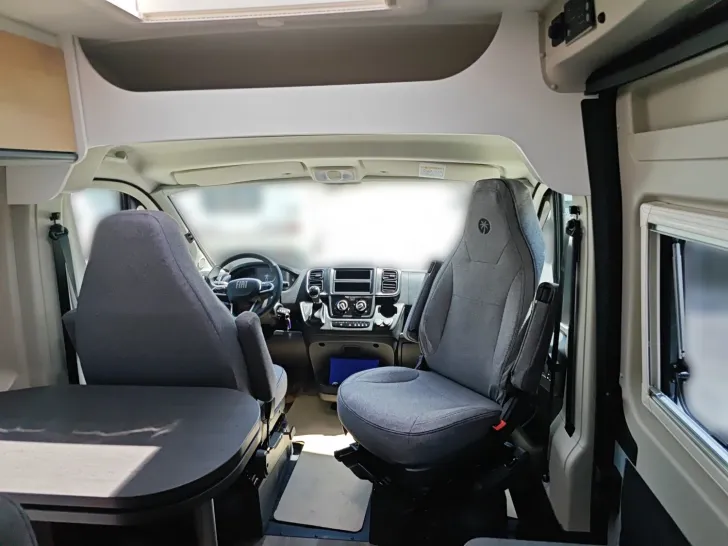 Fahrzeugbild Sunlight Adventure Cliff 640 !! Sie sparen 4.951,- !! #11