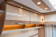 Fahrzeugbild LMC Exquisit VIP 710 EDITION Leichter Schaden Rechts #25