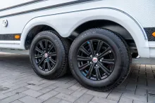 Fahrzeugbild LMC Exquisit VIP 710 EDITION Leichter Schaden Rechts #29
