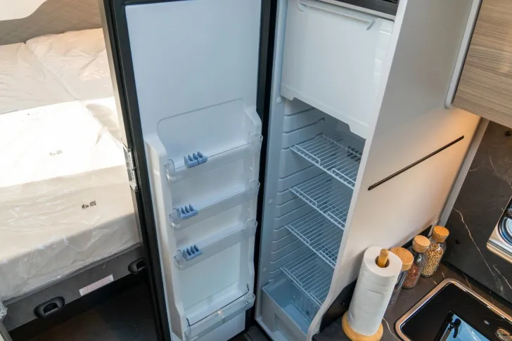 Fahrzeugbild Etrusco T 6.9 SBC *Einzelbetten*Hubbett*RFK* #17