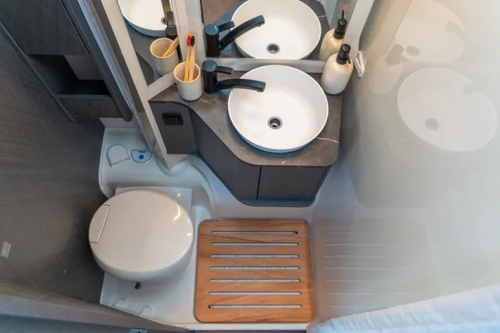 Fahrzeugbild Etrusco T 6.9 SBC *Einzelbetten*Hubbett*RFK* #18