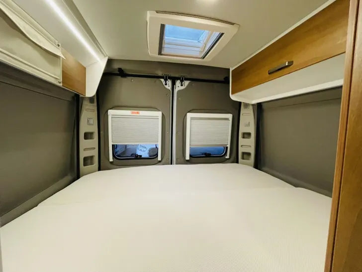 Fahrzeugbild VanTourer 600 D ++NAVI+RFK+SOLAR+LITHIUM++ #21