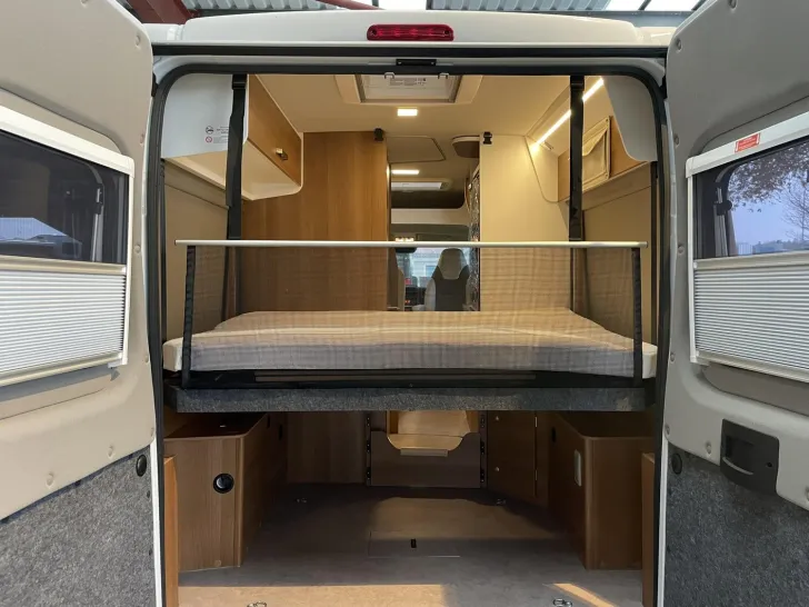 Fahrzeugbild VanTourer 600 D ++NAVI+RFK+SOLAR+LITHIUM++ #38