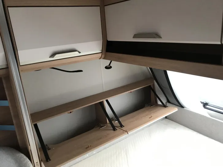 Fahrzeugbild Knaus Südwind BLACK SELECTION 580 QS Mod.2026; 2000kg #7