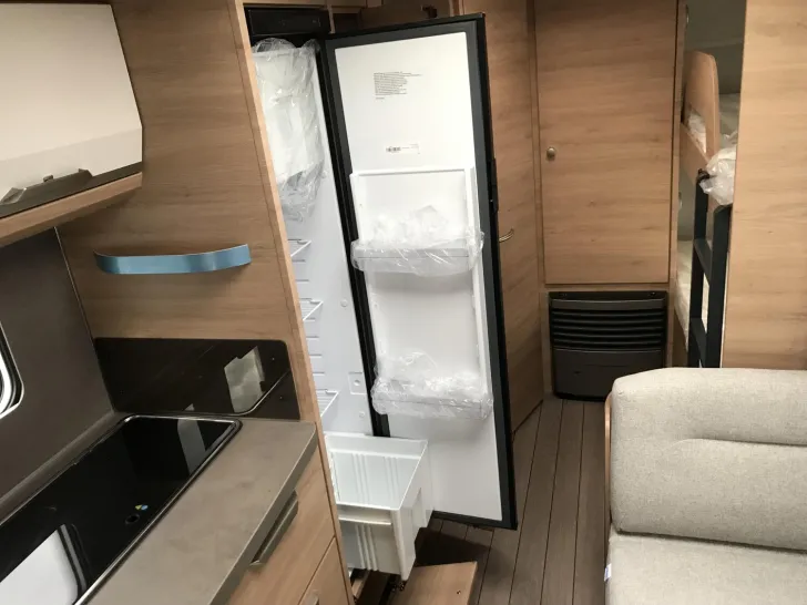 Fahrzeugbild Knaus Südwind BLACK SELECTION 580 QS Mod.2026; 2000kg #13