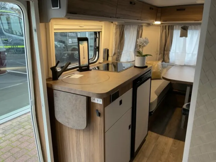 Fahrzeugbild Hymer Eriba ERIBA Touring 430 / EDITION-LEGEND / 1.2t #12