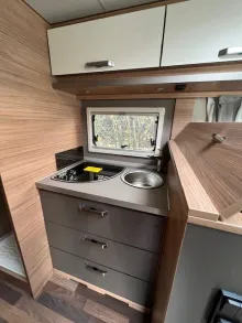 Fahrzeugbild Weinsberg CaraCore 700 MEG Light #6