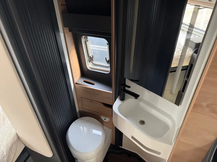 Fahrzeugbild Knaus BoxLife 600 MQ Platinum Selection *Aufstelldach*Automatik*180 PS #16