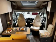 Fahrzeugbild LMC Tourer Lift H 660 G 70 Jahre Auto. #10