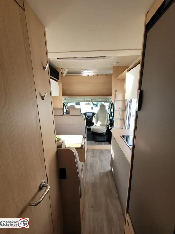 Fahrzeugbild LMC Tourer A 690 #6