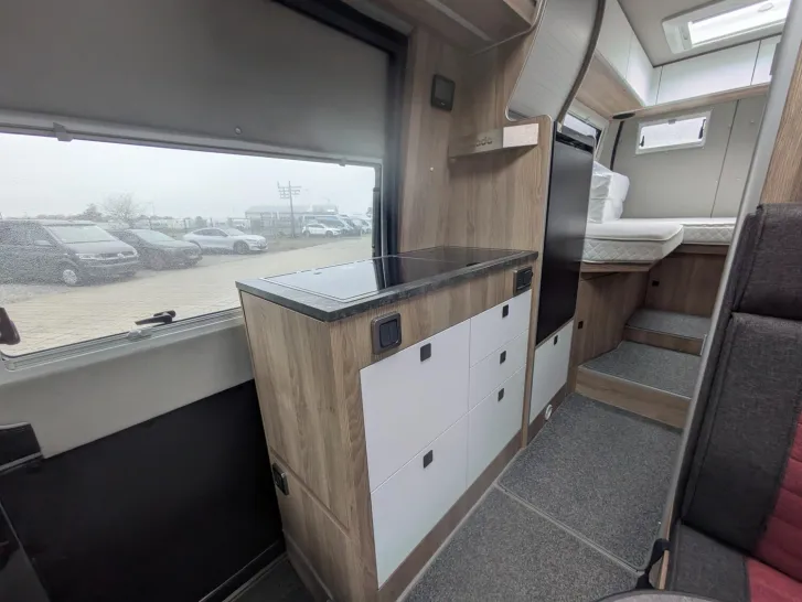 Fahrzeugbild La Strada Avanti EB Fiat 180 PS 180PS/Autom/Lithium/Solar/Markise #12
