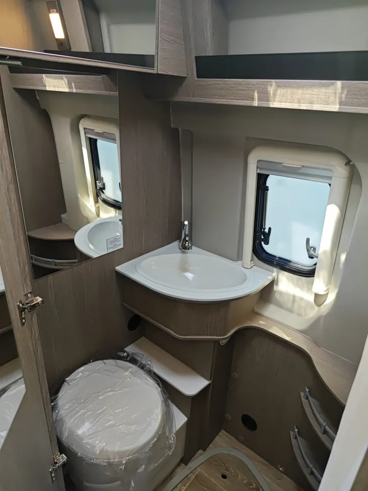 Fahrzeugbild Pössl 2Win S Plus Citroen 140 PS Sie sparen 22.346,- ! #15