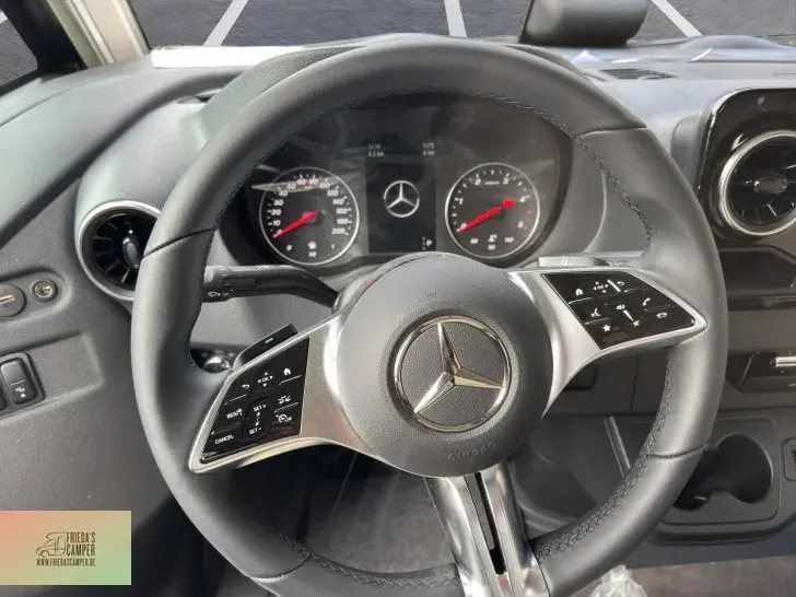 Fahrzeugbild Malibu I 470 RB LE K Preishammer! Mercedes comfort MJ26 #11