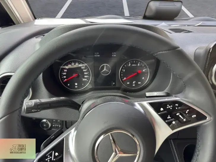 Fahrzeugbild Malibu I 470 RB LE K Preishammer! Mercedes comfort MJ26 #12