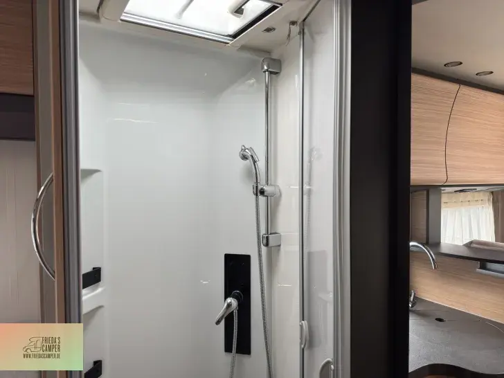 Fahrzeugbild Malibu I 470 RB LE K Preishammer! Mercedes comfort MJ26 #20