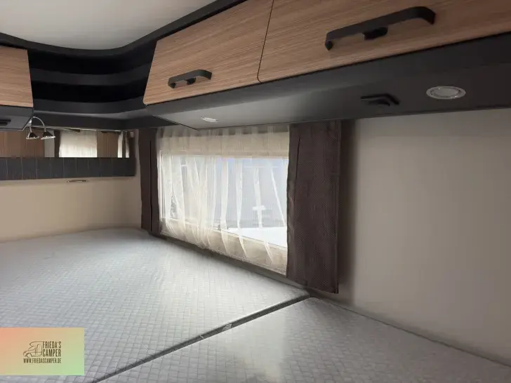 Fahrzeugbild Malibu I 470 RB LE K Preishammer! Mercedes comfort MJ26 #25