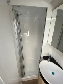 Fahrzeugbild Hobby De Luxe 495 WFB #10