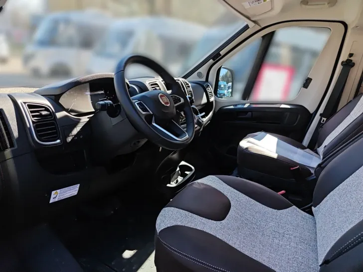 Fahrzeugbild Pössl 2Win S Fiat 140 PS !! Sie sparen 20.795,- !! #7