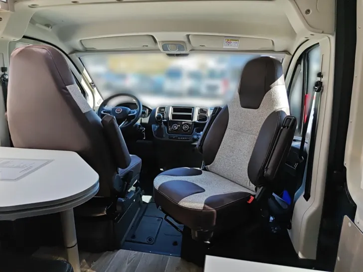 Fahrzeugbild Pössl 2Win S Fiat 140 PS !! Sie sparen 20.795,- !! #11